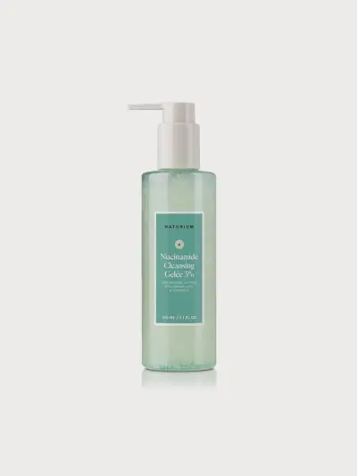 Naturium Niacinamide Cleansing Gelée 3% v priehľadnej fľaštičke