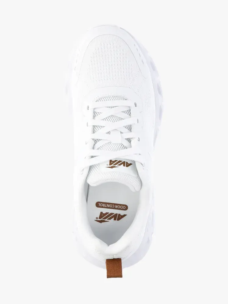 รองเท้าวิ่ง Avia Athletic Light Runner ในส่วนประกอบของแบรนด์บนพื้นหลังสีเทาอ่อน