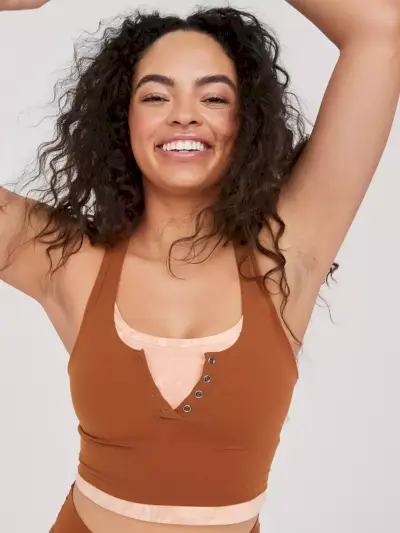 Offline: Aerie Real Me Henley Longline sportmelltartó