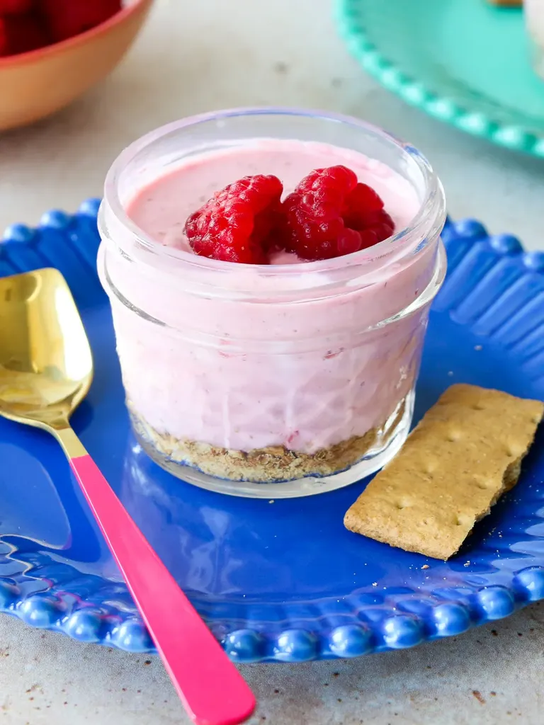 라즈베리 프로틴 치즈케이크 컵