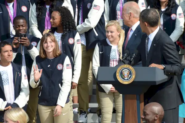 Katie Ledecky int az elnöknek