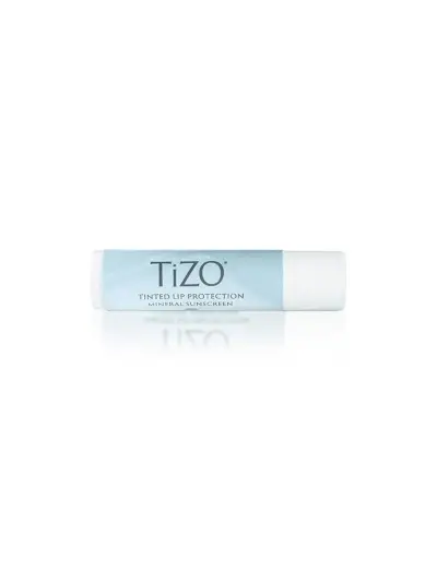 Tizo Tinted Lip Protection SPF 45 i hvit og himmelblå merket twist up tube på hvit bakgrunn