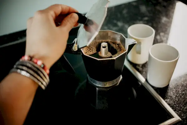 En attendant que le café soit prêt