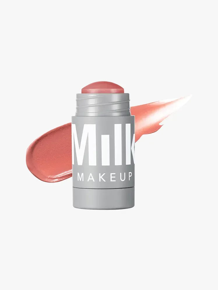 ਮਿਲਕ ਮੇਕਅਪ ਲਿਪ + ਚੀਕ ਦਾਗ