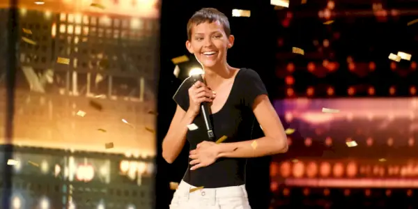'America's Got Talent'-sångerskan Nightbirde har dött i bröstcancer vid endast 31
