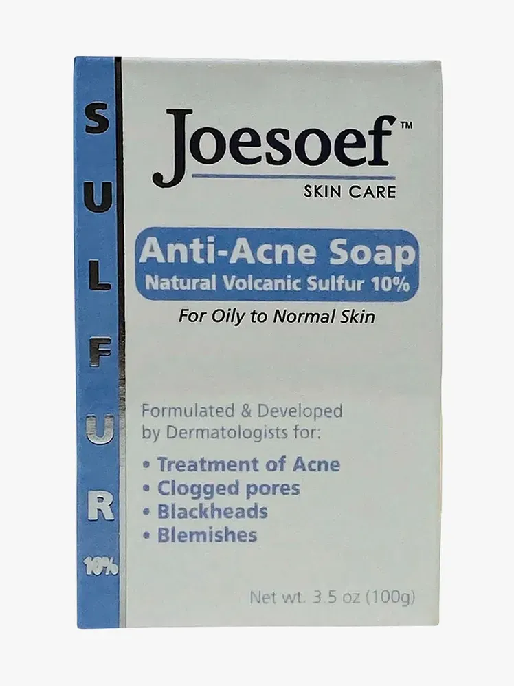 Pattanásgátló szappan márkás fehér és kék dobozos csomagolásban világosszürke alapon