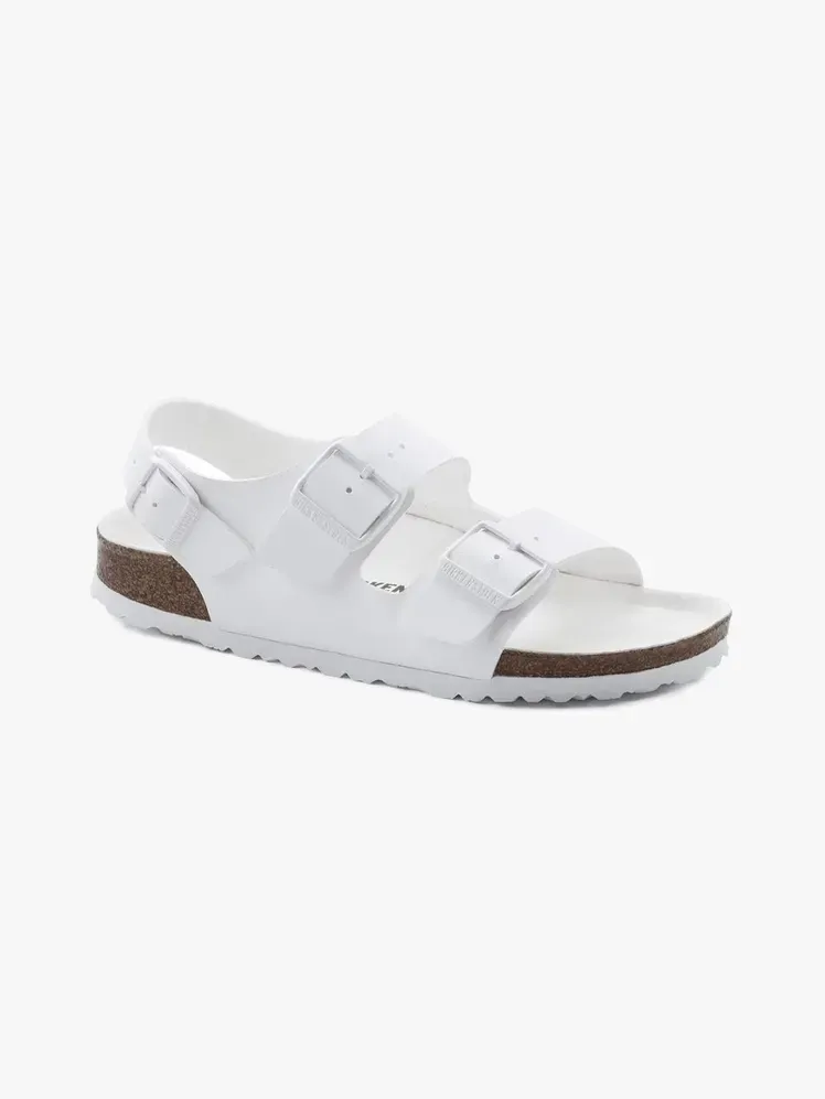 Birkenstock Milano Vegan Birko-Flor u robnoj marki na svijetlo sivoj pozadini