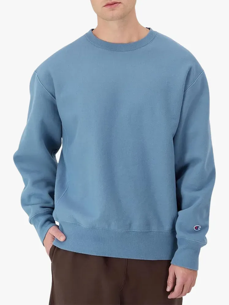 Billedet indeholder sandsynligvis: Tøj Strik Sweatshirt Langærmet Fleece og hættetrøje