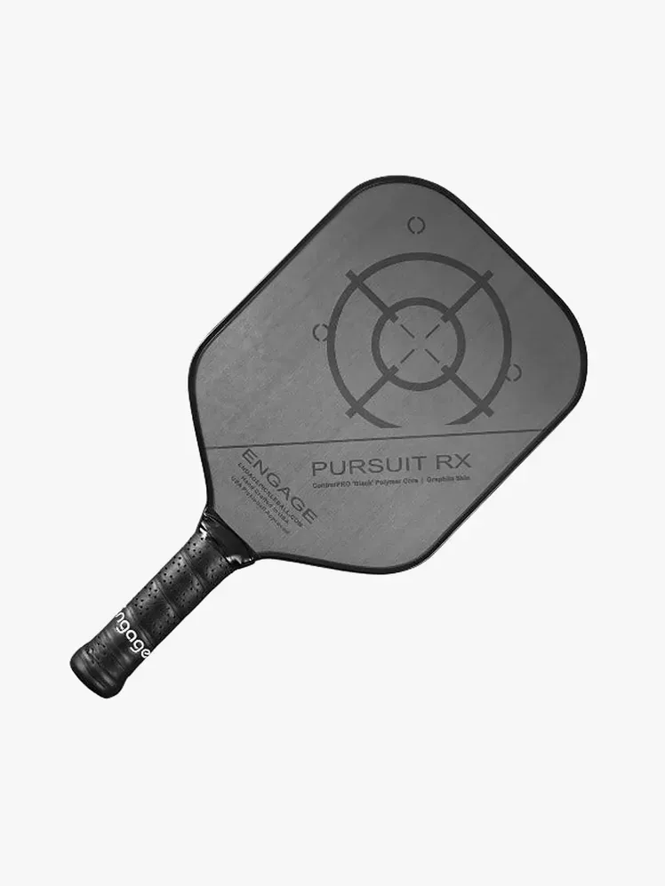 Remo Pursuit MX 6.0 en color negro y gris con la marca sobre fondo gris claro