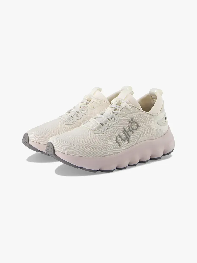 ਹਲਕੇ ਸਲੇਟੀ ਬੈਕਗ੍ਰਾਊਂਡ 