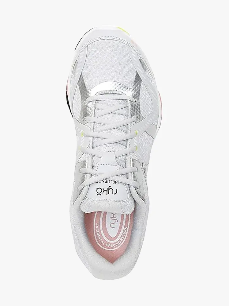 ਹਲਕੇ ਸਲੇਟੀ ਬੈਕਗ੍ਰਾਊਂਡ 