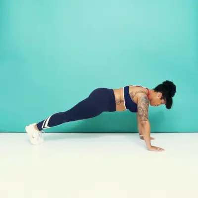 Slika može sadržavati Ljudsku osobu Sport Sport Fitnes Vježbe Vježbanje joge i istezanja