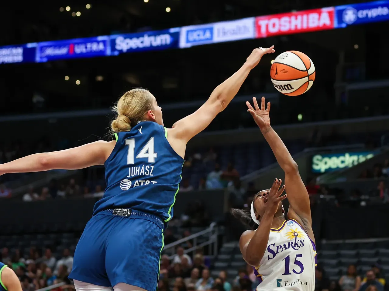 Według trenera WNBA 3 proste ćwiczenia budujące wybuchową siłę
