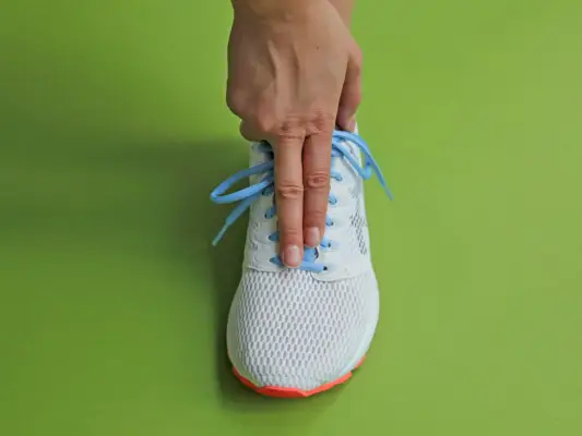 6 trucos para atar cordones para que tus zapatillas para correr sean mucho más cómodas