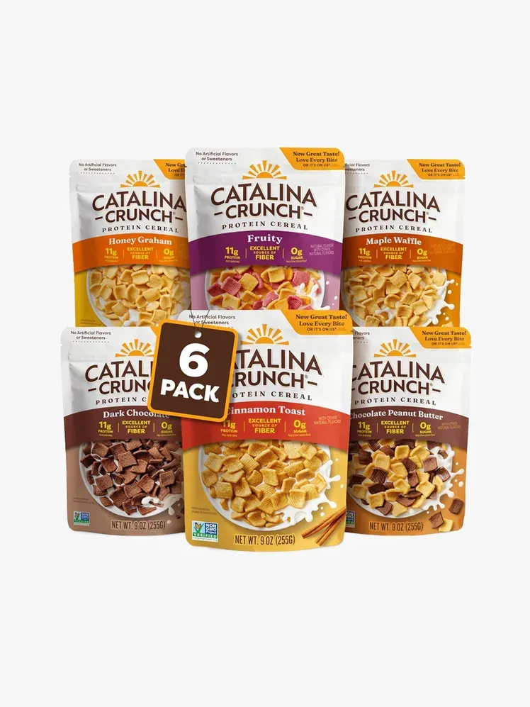 Catalina Crunch Protein Žitarice v blagovnih znamkah na svetlo sivem ozadju