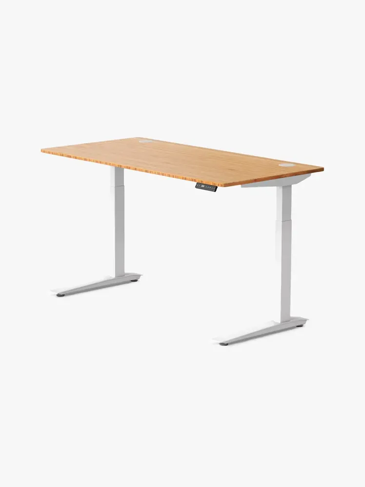 Herman Miller Jarvis Bamboo Stehpult mit Markenlogo auf hellgrauem Hintergrund