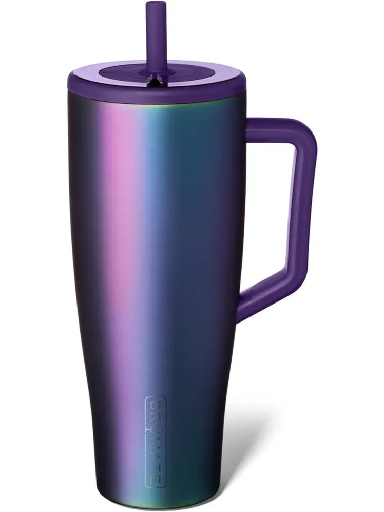 La imagen puede contener taza y jarra.