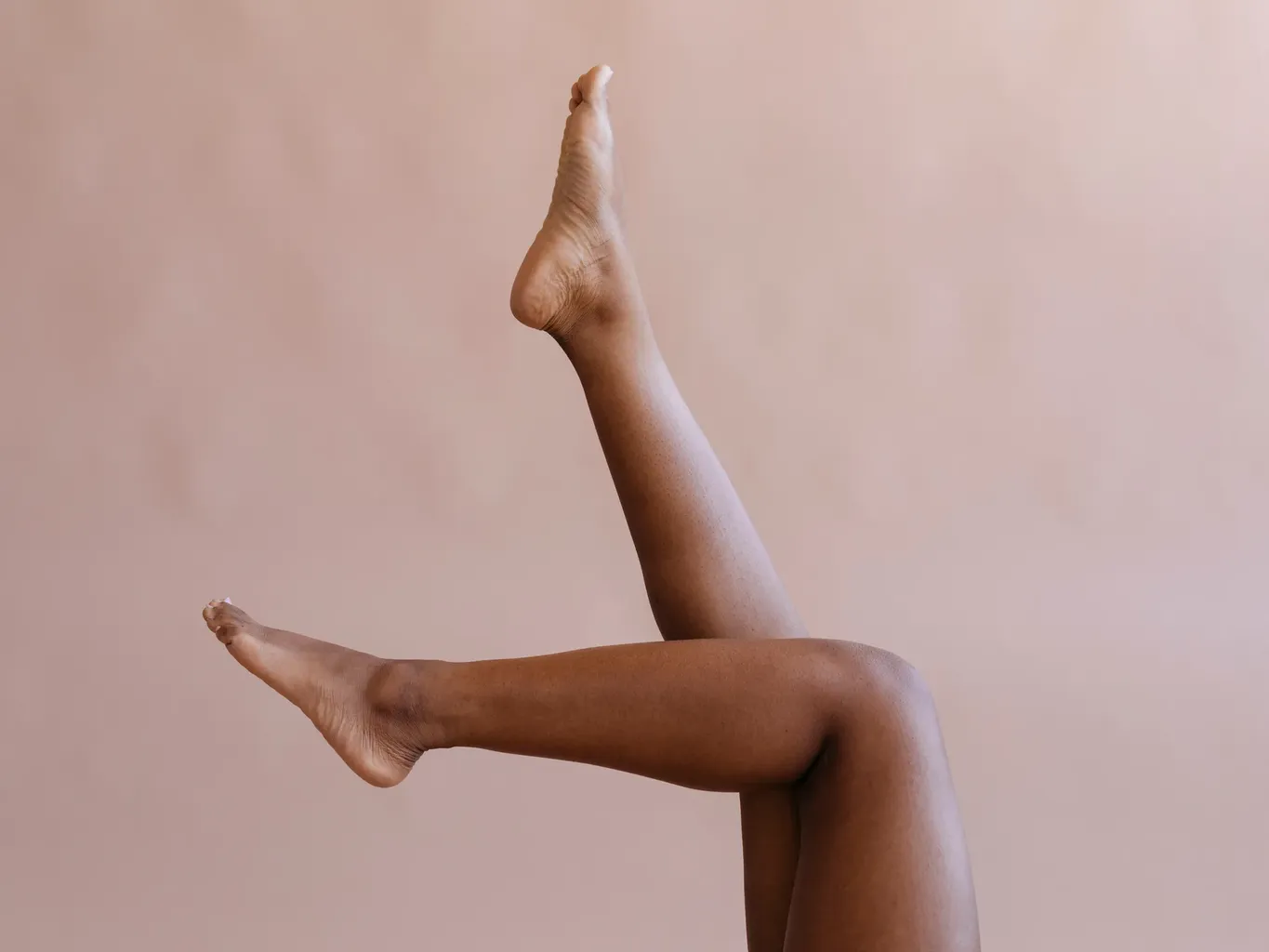 5 sposobów, w jakie możesz pogorszyć zapalenie powięzi podeszwowej