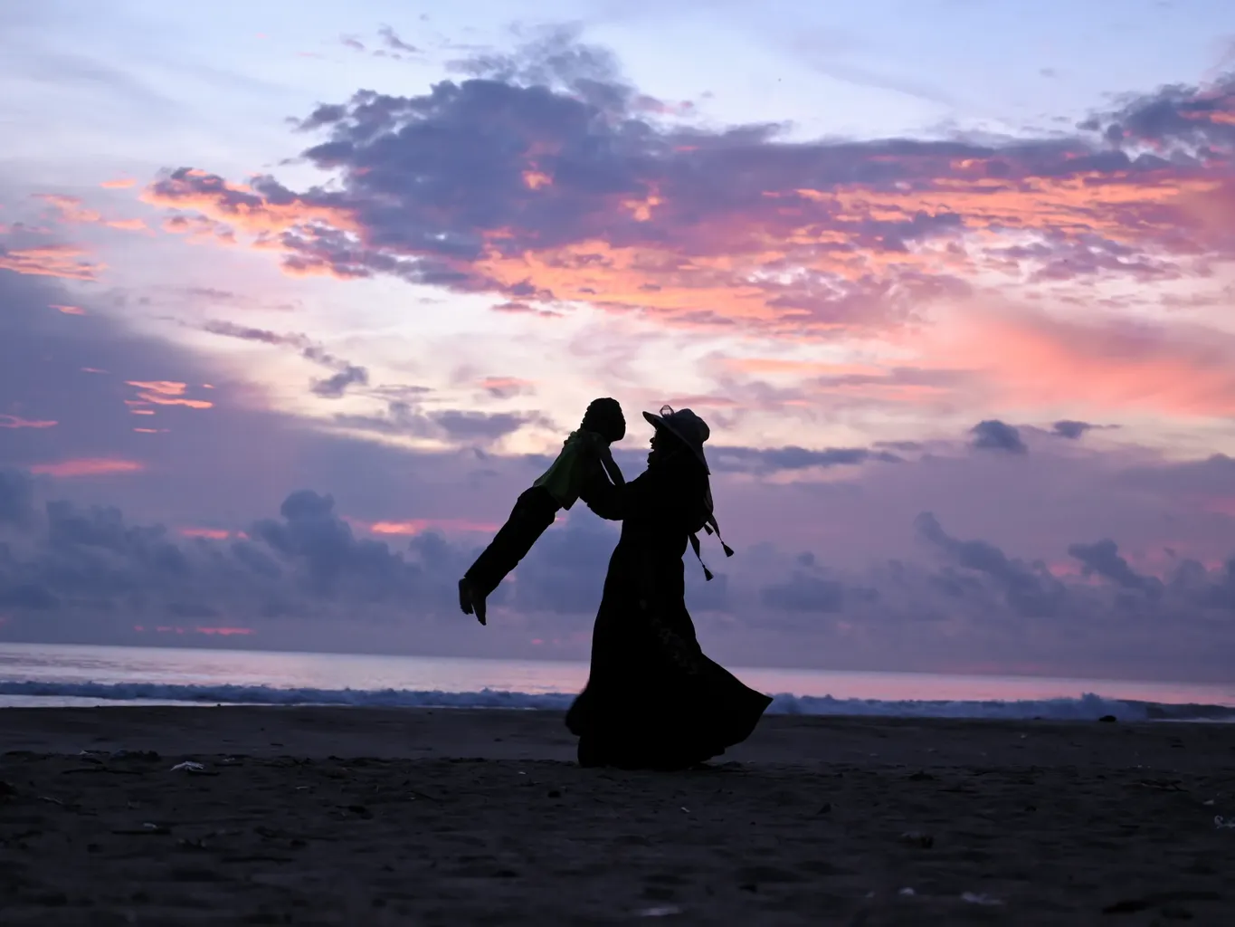 Moederschap met paddenstoelen: microdosering van psilocybine heeft me geholpen om te gaan met ouderschapsstress