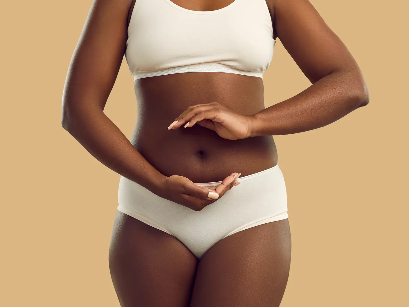 7 ਬੇਲੀ ਬਟਨ ਇਨਫੈਕਸ਼ਨ ਜੋ ਤੁਸੀਂ ਲੈ ਸਕਦੇ ਹੋ—ਅਤੇ ਜੇਕਰ ਤੁਹਾਡੇ ਕੋਲ ਹੈ ਤਾਂ ਕੀ ਕਰਨਾ ਹੈ