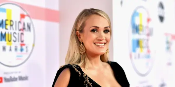 Carrie Underwood szerint a második terhessége „nehezebb” a testén, mint az első
