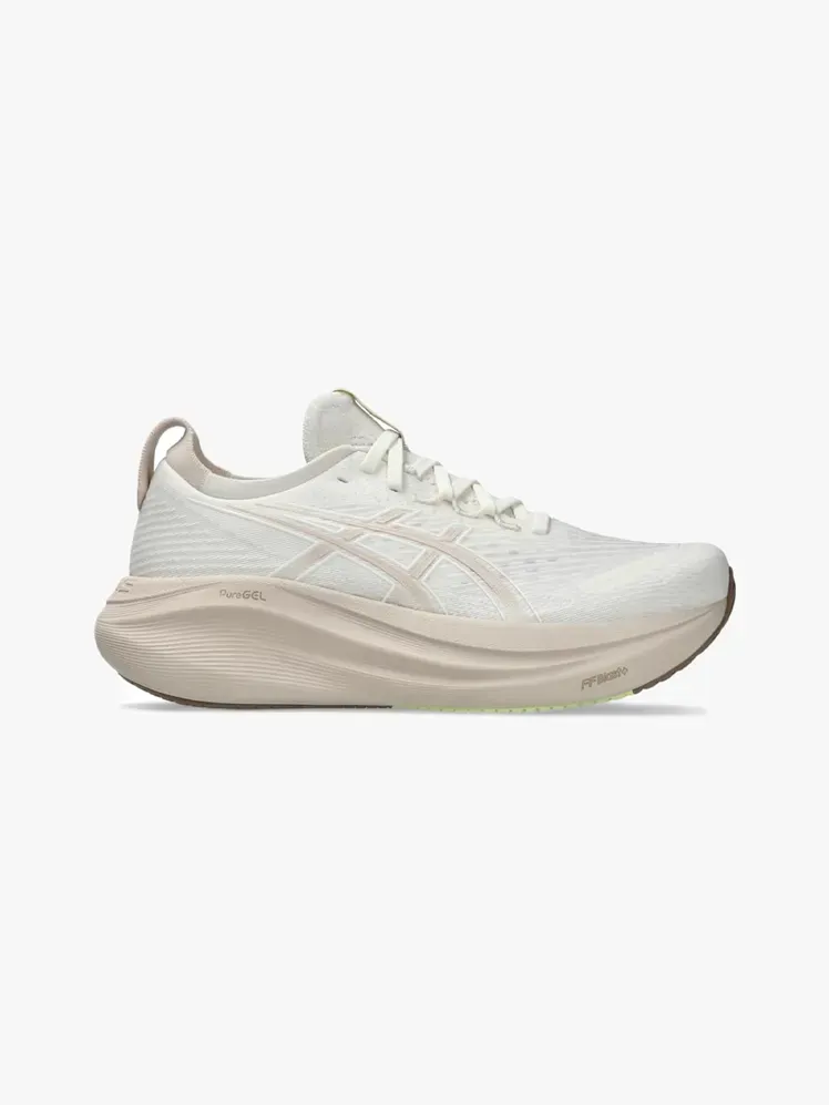 ASICS Gel-Nimbus 27 merkkikomponentti vaaleanharmaalla taustalla