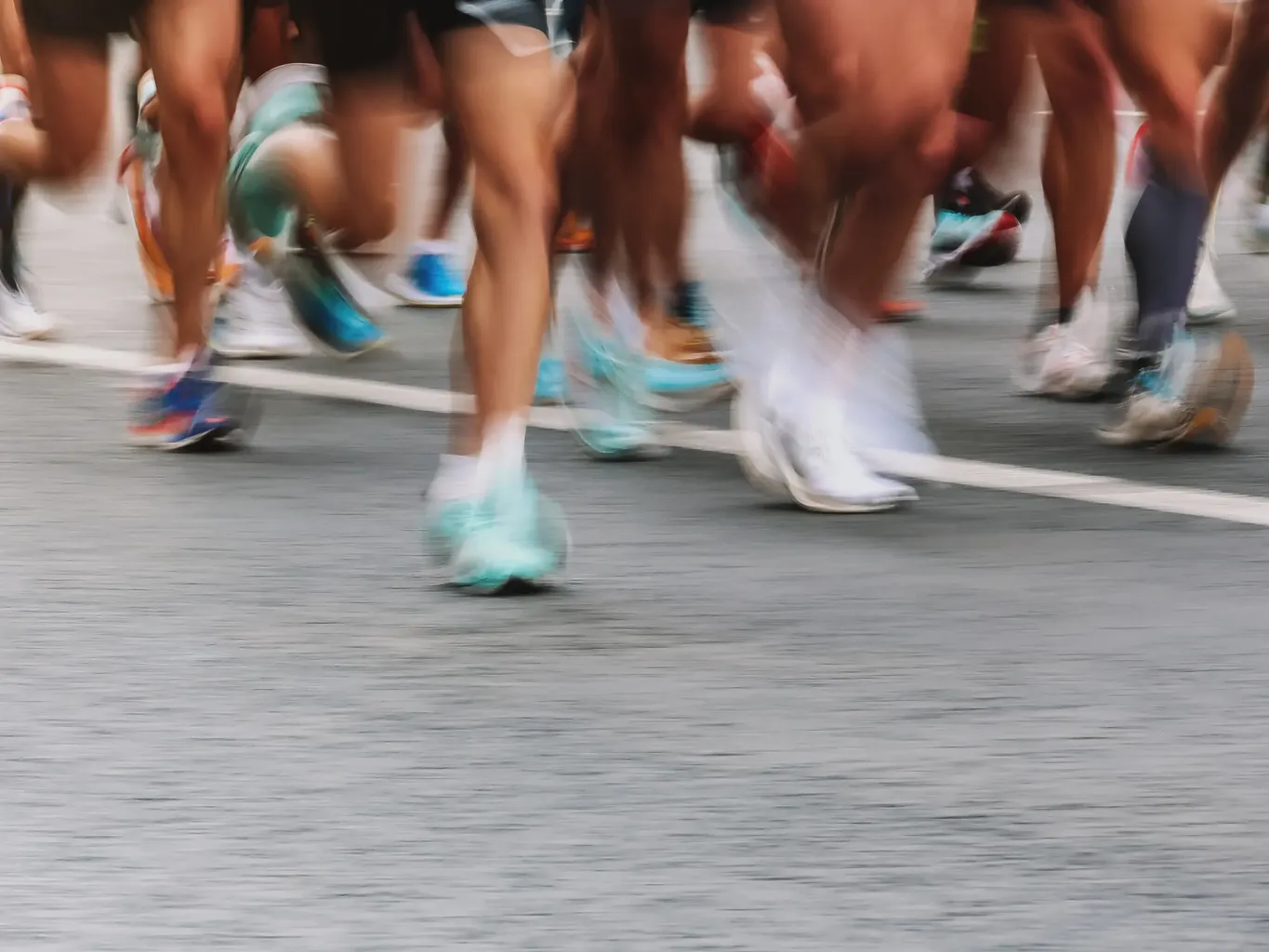 Mengapa Sepatu Super 'Ilegal' Bukan Pilihan Terbaik Anda untuk Lari Sehari-hari