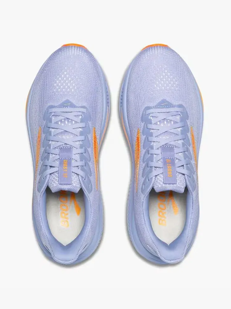 Brooks Ghost 17 в брандиран компонент на светло сив фон