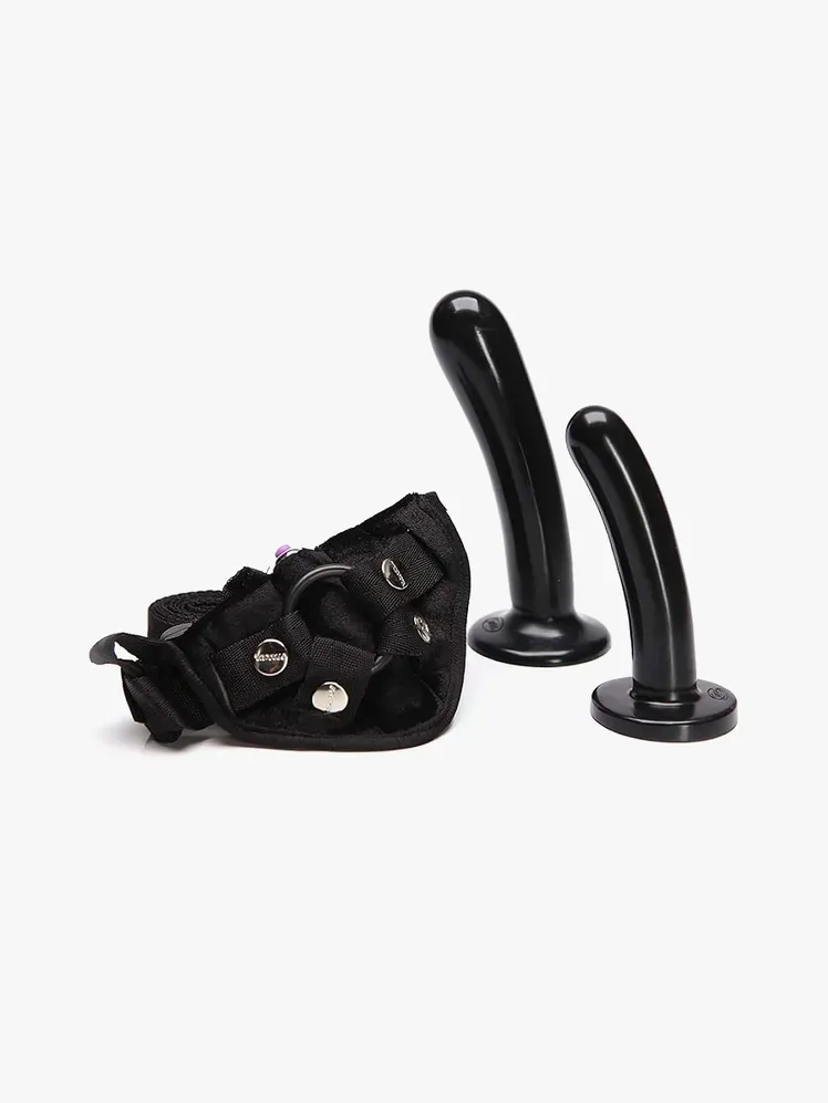 Проміжний комплект вібраційних ременів унісекс чорного та сріблястого кольору на світло-сірому фоні