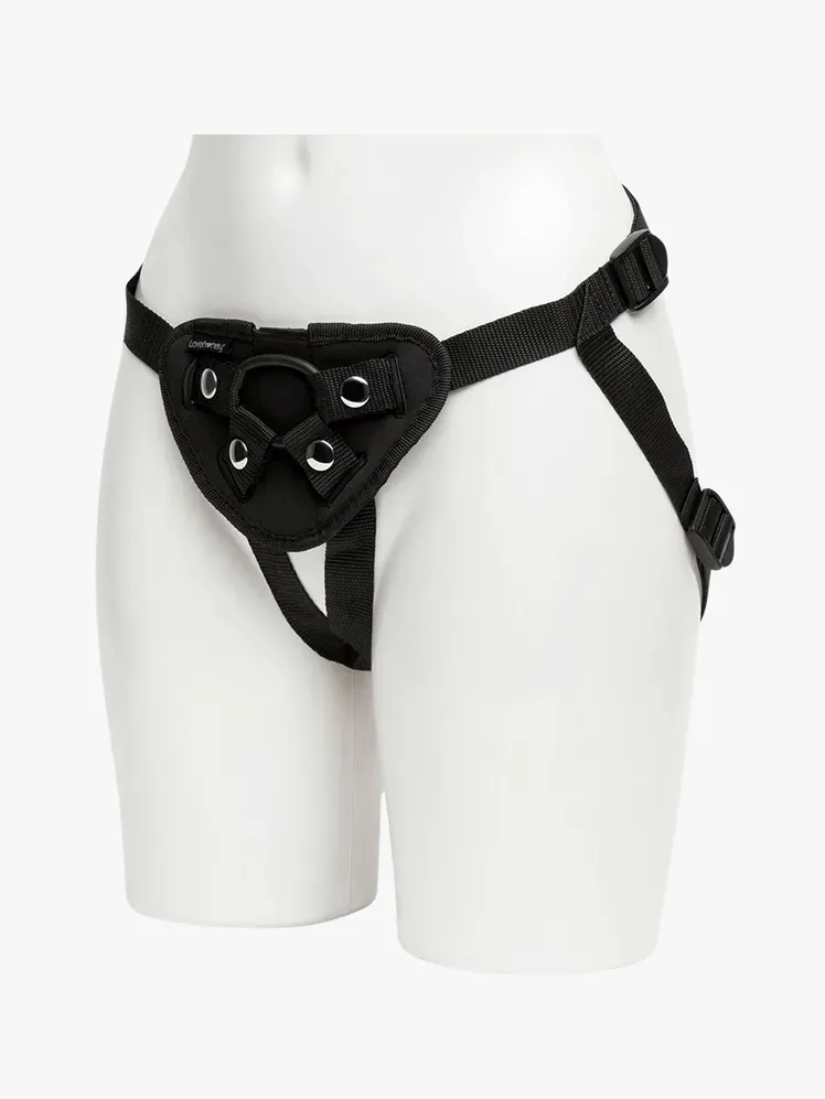 Зображення може містити: одяг, нижня білизна, сорочка та ремені