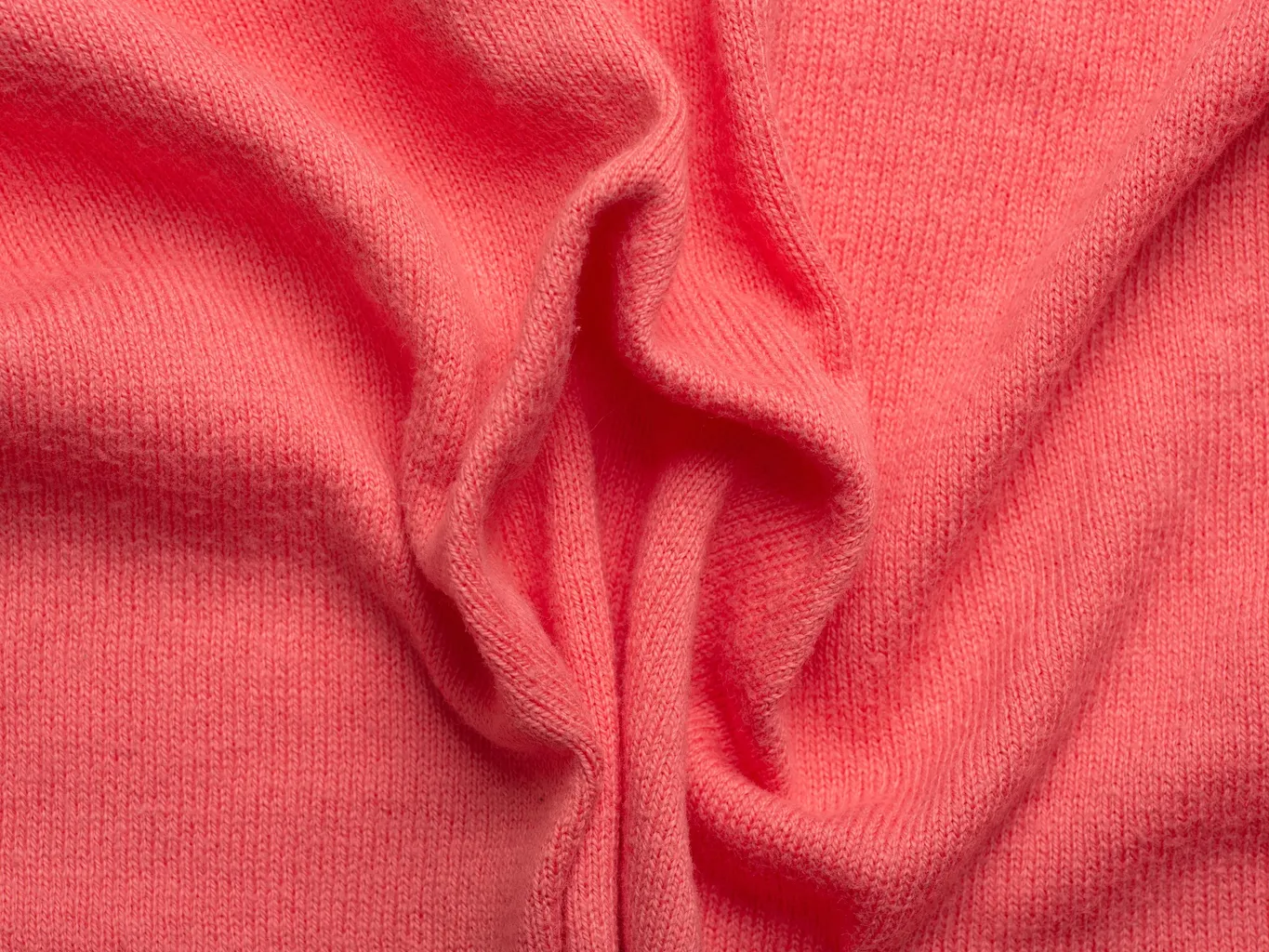 Oui, le syndrome génito-urinaire de la ménopause pourrait réduire vos lèvres