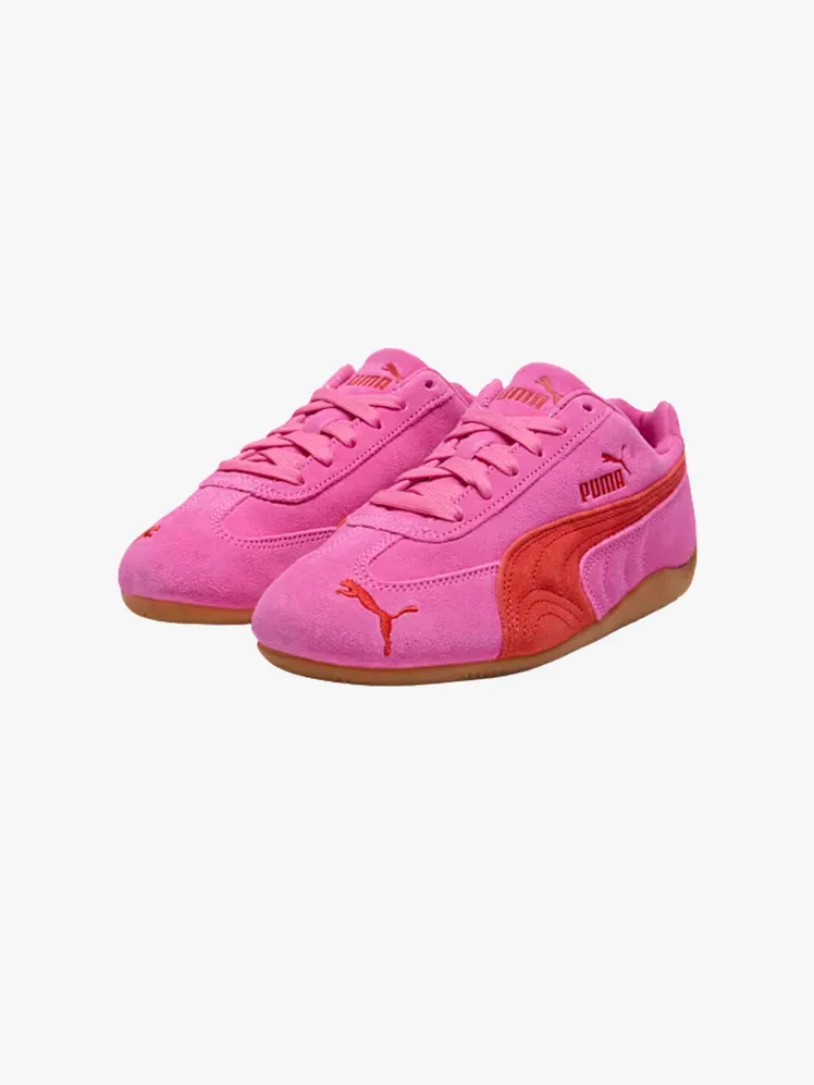 Afbeelding kan het volgende bevatten: Kleding Schoenen Schoen Suède en sneaker