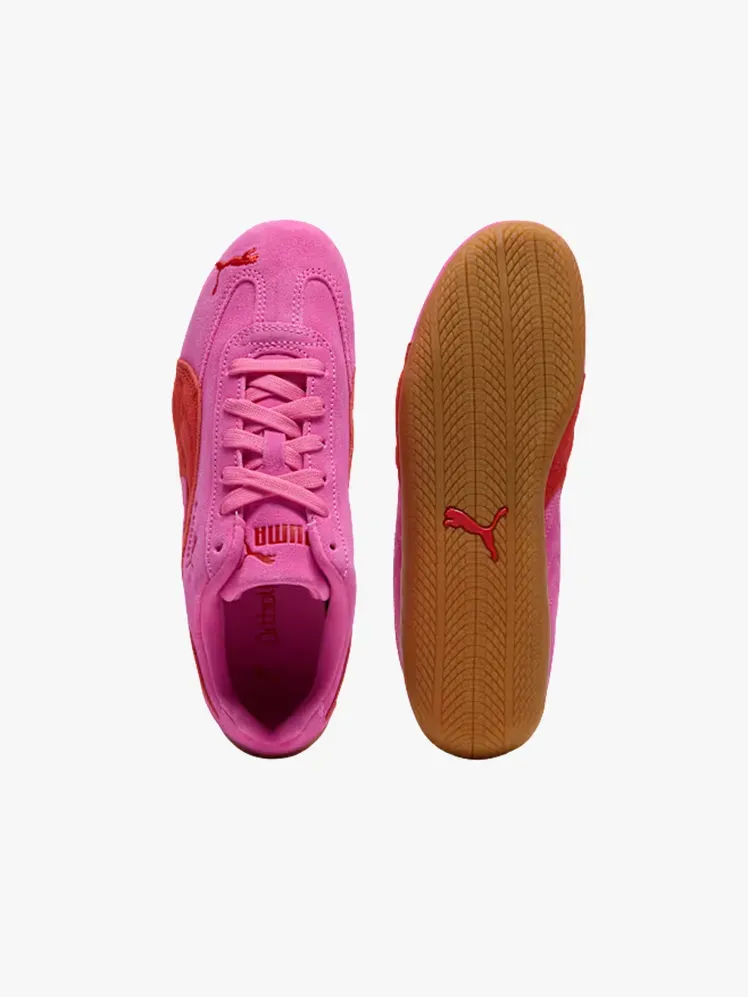 Afbeelding kan het volgende bevatten: Kleding Schoenen Schoen Sneaker en hardloopschoen