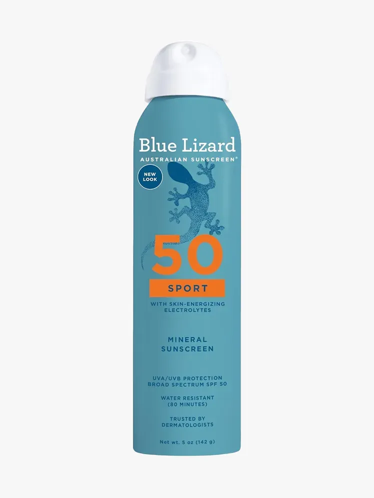 Сонцезахисний спрей Blue Lizard Sport Mineral SPF 50+ у фірмовому складі на світло-сірому фоні
