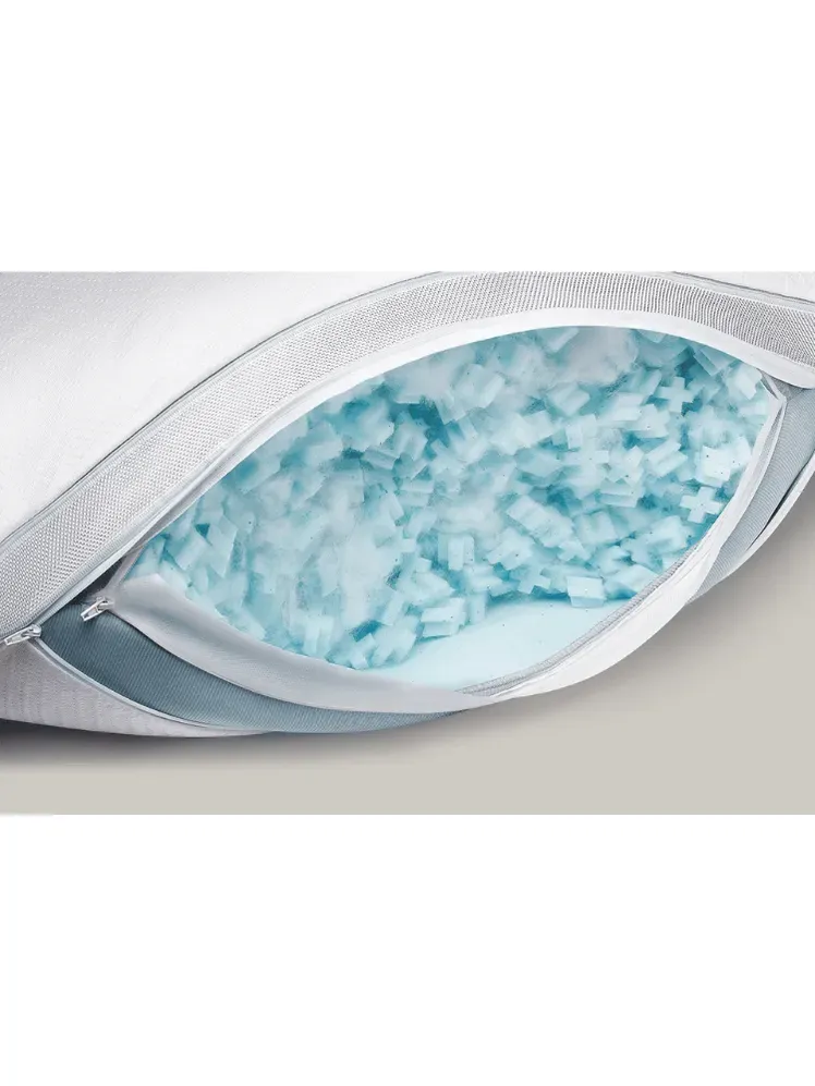 ในภาพอาจจะมี อ่างอาบน้ำ และบุคคล