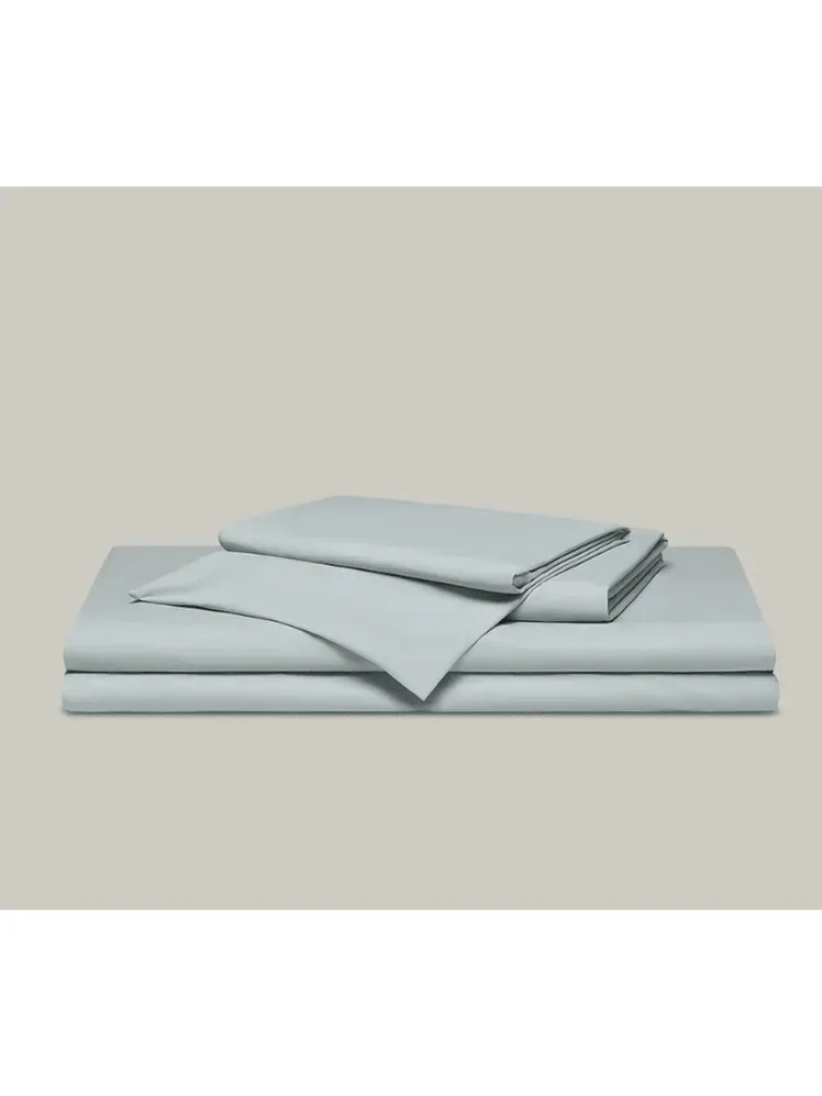 ในภาพอาจจะมี ผ้าห่ม