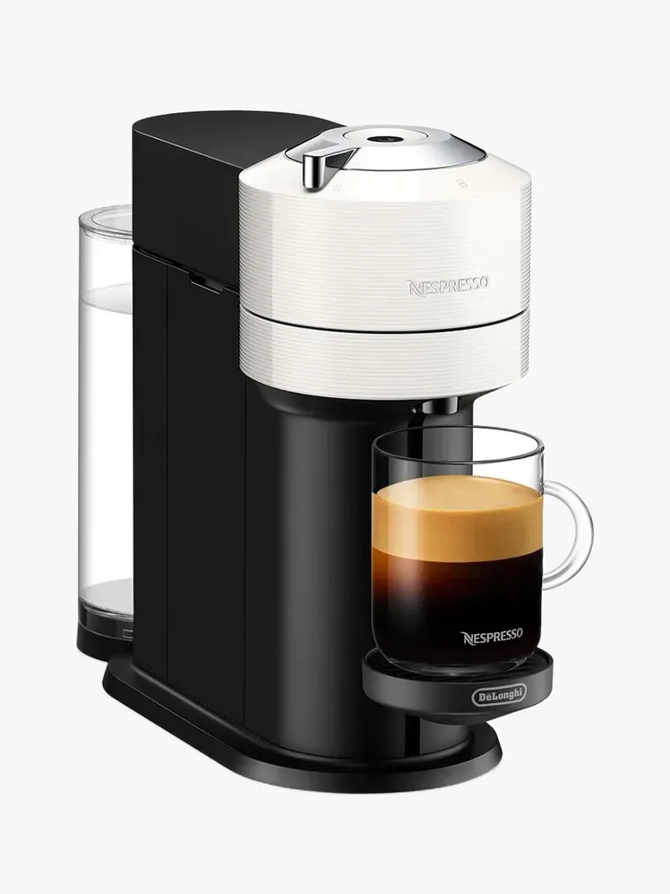 De’Longhi Nespresso Vertuo Next เครื่องชงกาแฟและเอสเปรสโซในส่วนประกอบที่มีตราสินค้าบนพื้นหลังสีเทาอ่อน