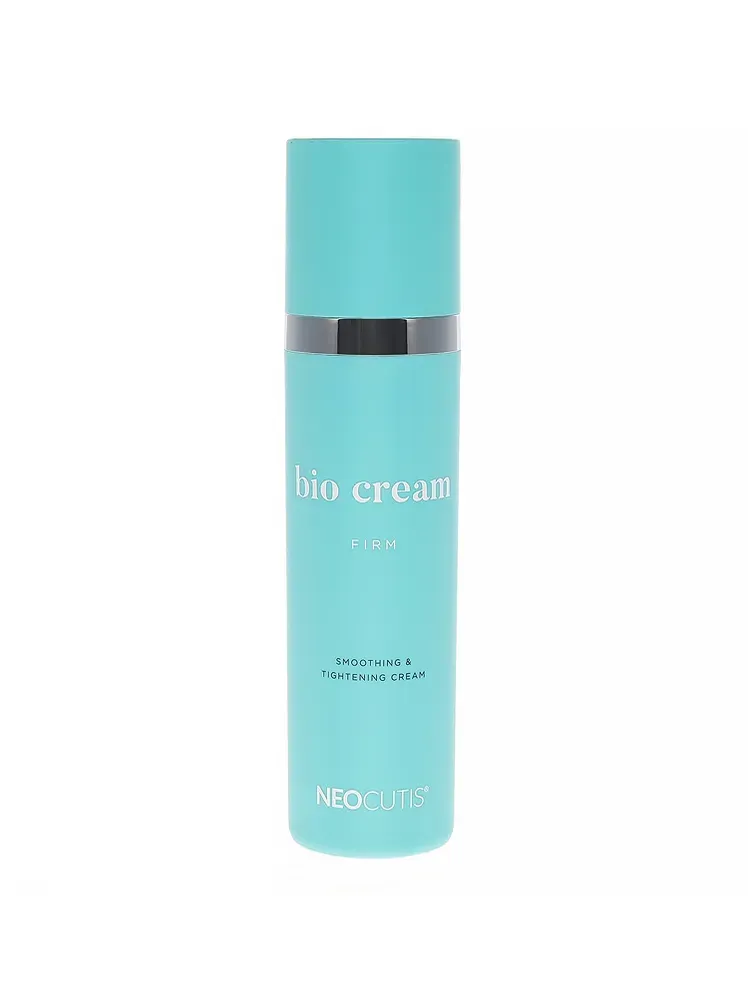 BIO Firm Cream у фірмовій світло-водній пляшці з кришкою на білому тлі