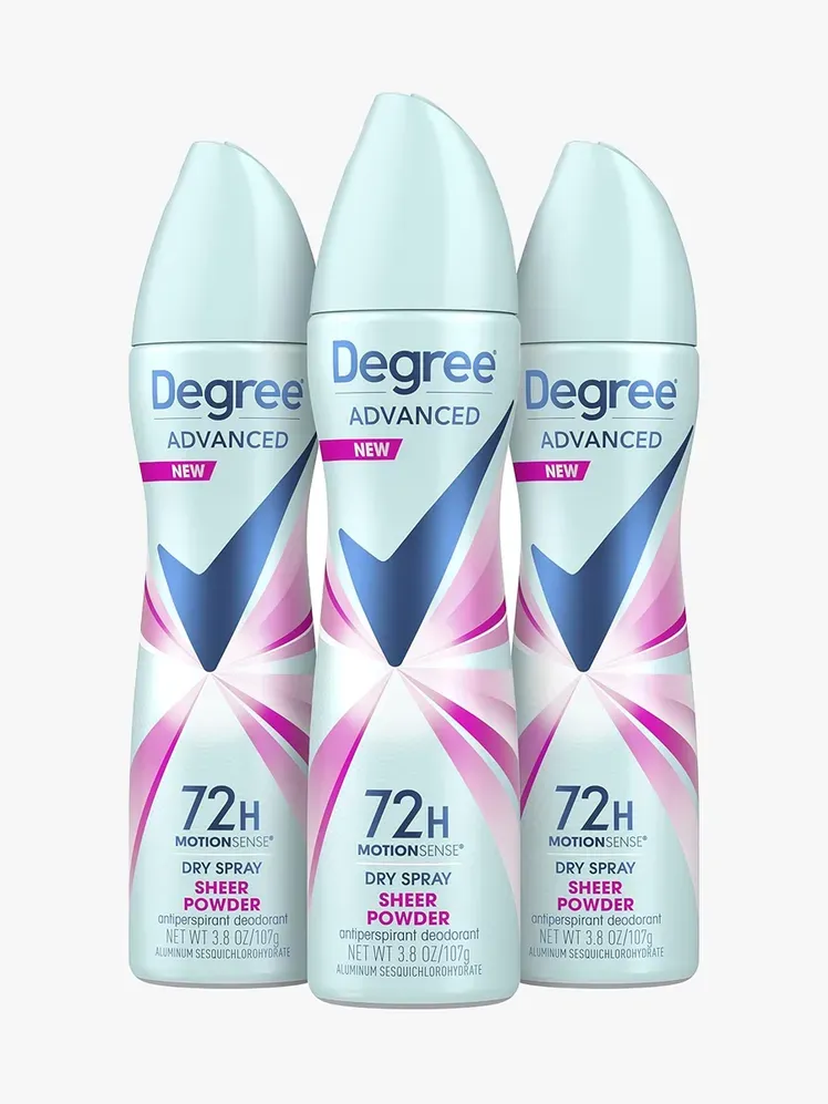 연한 회색 배경의 브랜드 구성 요소에 있는 고급 발한 억제제 데오도란트 드라이 스프레이